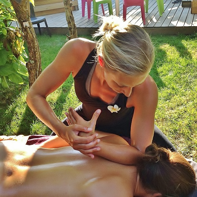massage secret wave surfcamp